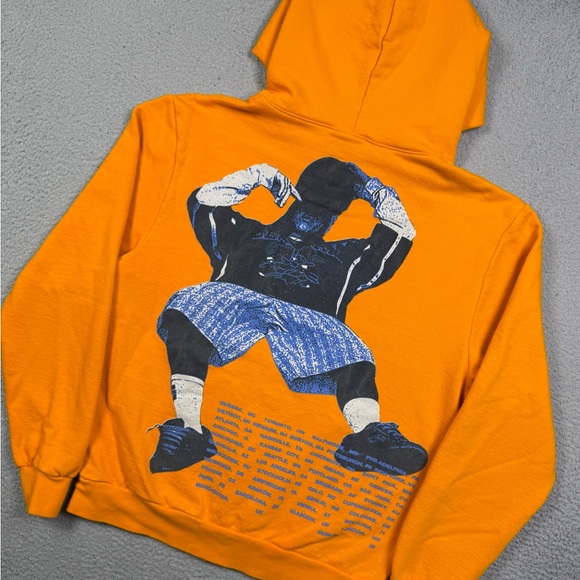Billie Eilish Hit Me Hard and Soft Tour Zip sweatshirt - Picture 1 of 4